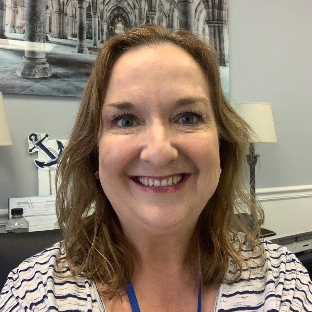 Meet your Posher, Shelli m
